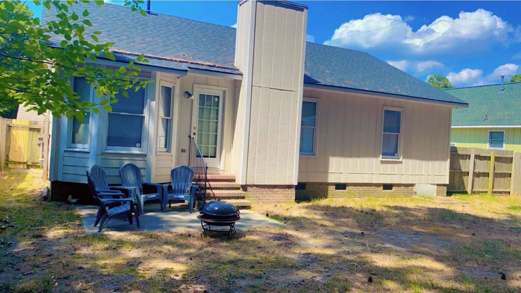 B1 Guest House Hope Mills Exterior foto